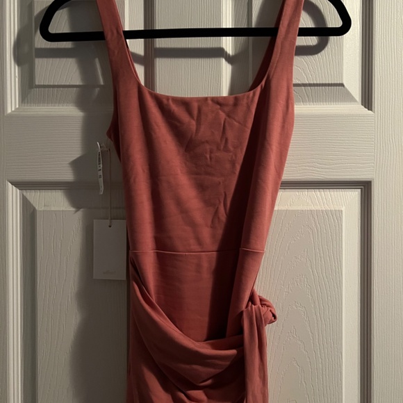 Wilfred aritzia midi Saturn dress - Picture 2 of 4